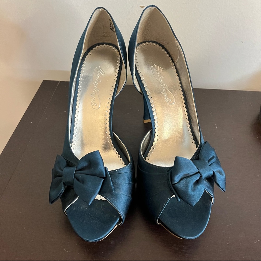 NEW MICHAELANGELO "MARIBELLE" SATIN PUMPS SHOES OPEN TOE FORMAL BRIDESMAID Sz 8